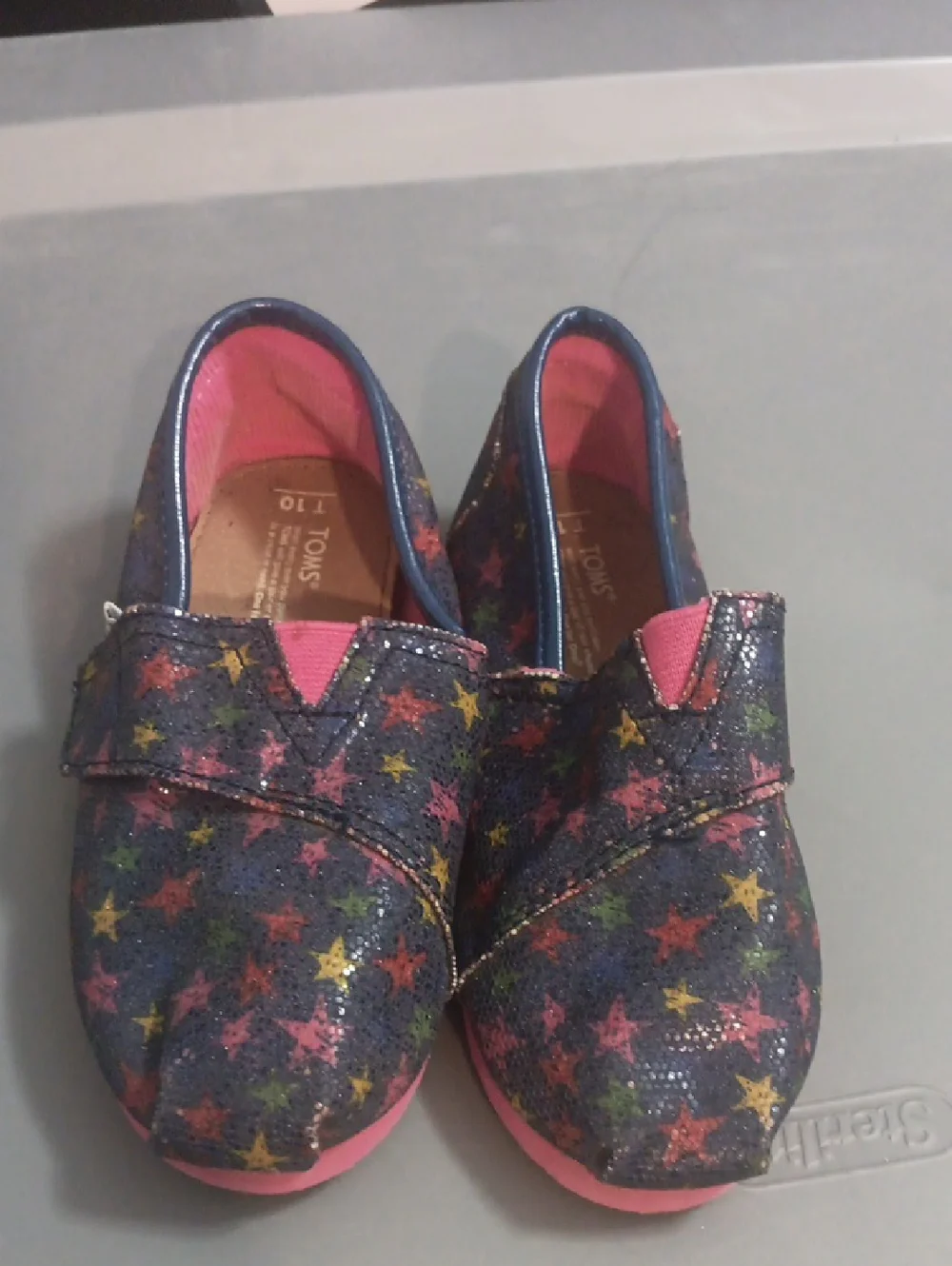 Toms Kids Navy Slip-On Moccasins with Multicolor Star Print and Pink Lining